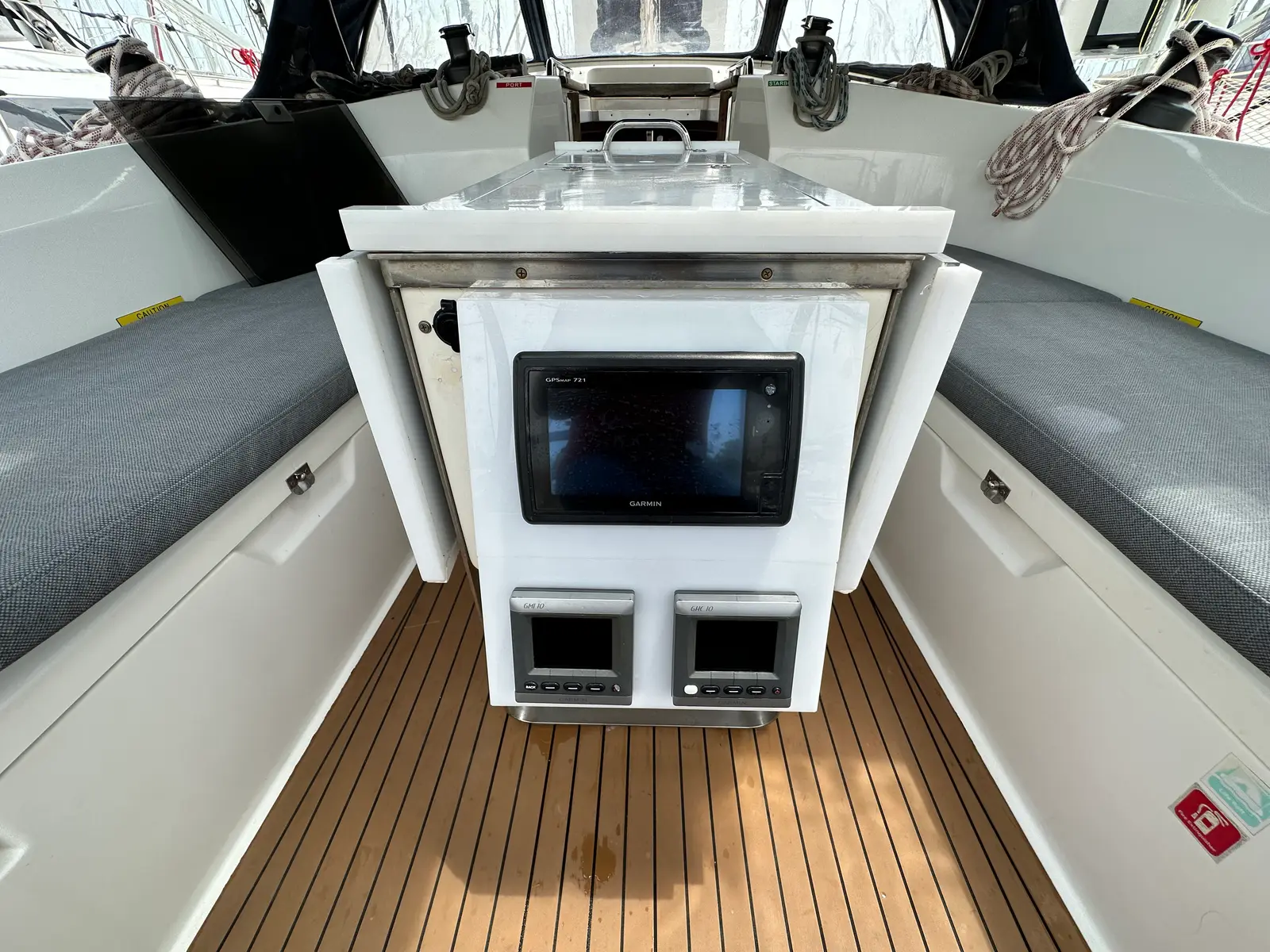 S/Y Sylvia, photograph 2