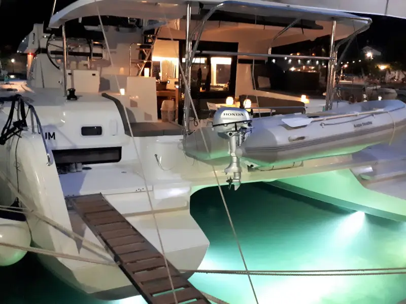 Elysium crewed - VIP equipped, photograph 5