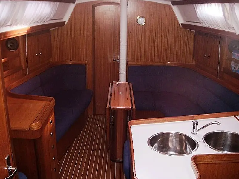 PLANIKA, Interior image