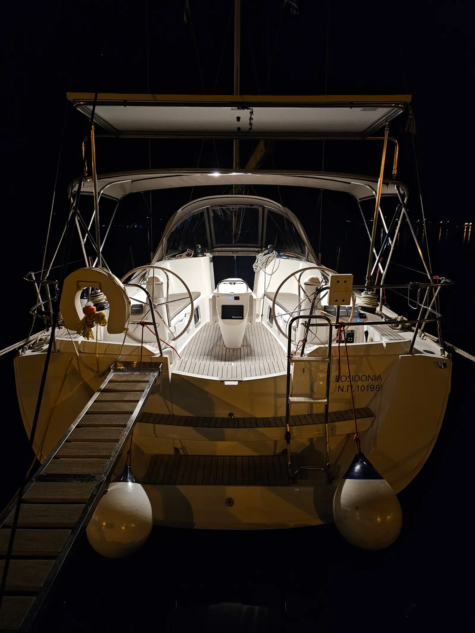 Comfort, photograph 20