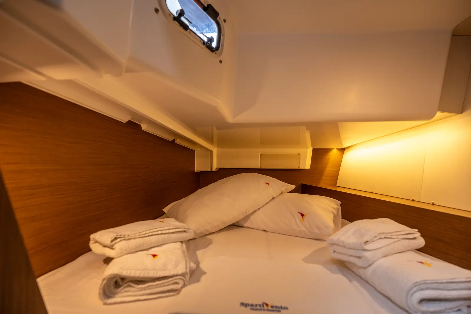 Pluto - Comfort line, Cabin
