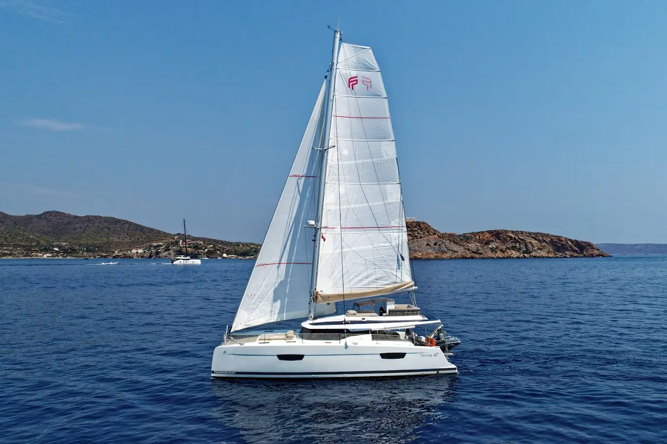 Helidoni - Skippered, photograph 2
