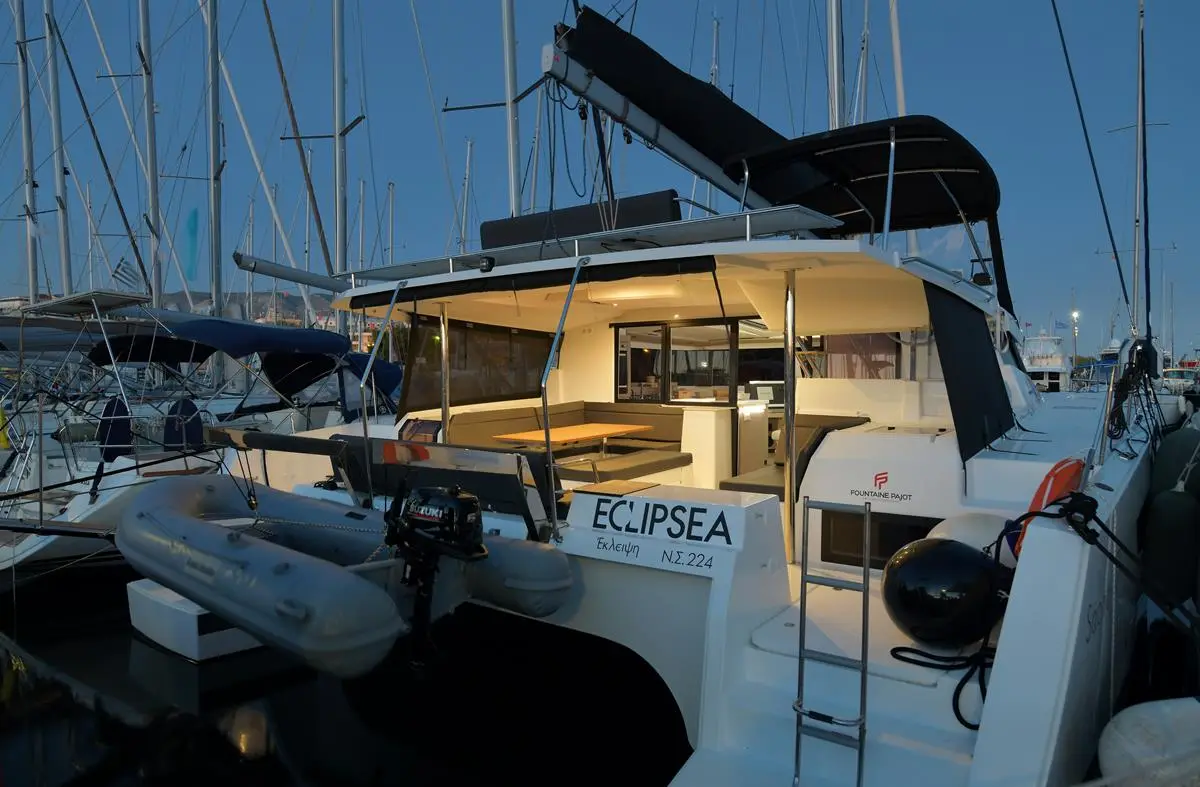 Eclipsea, photograph 13