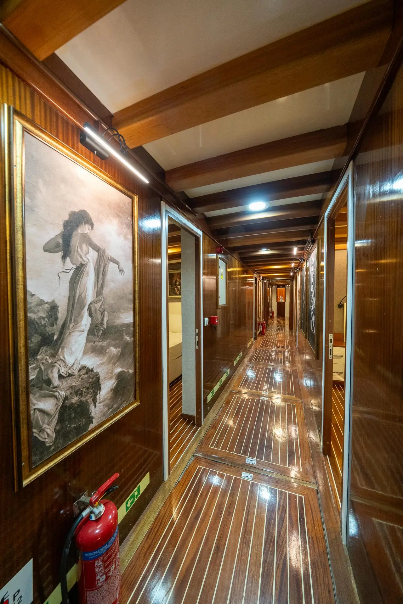 Premium, photograph 152