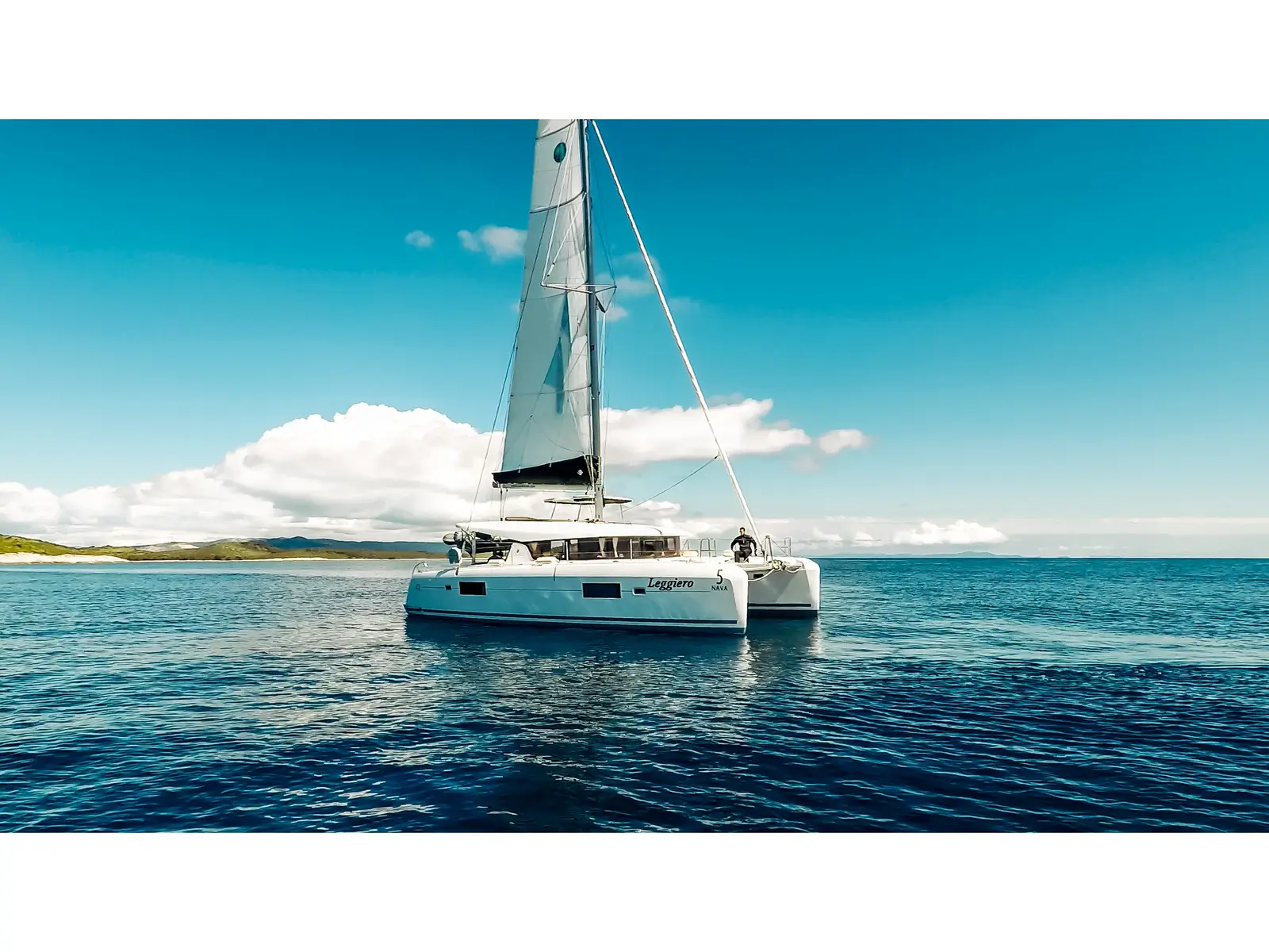 LEGGIERO, Lagoon 42