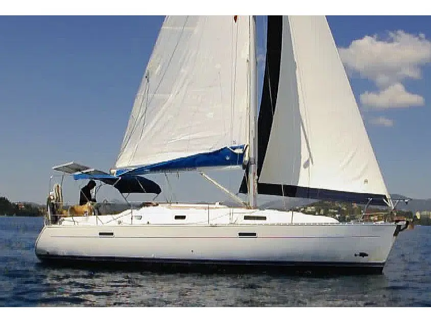 SY Romantika, Oceanis 331