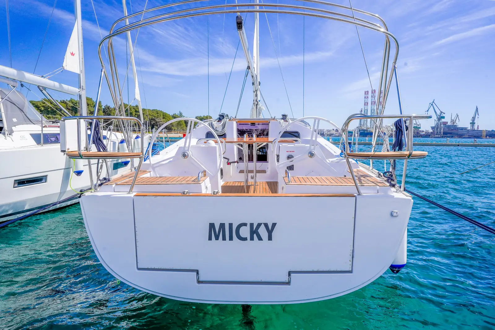 MICKY, photograph 12