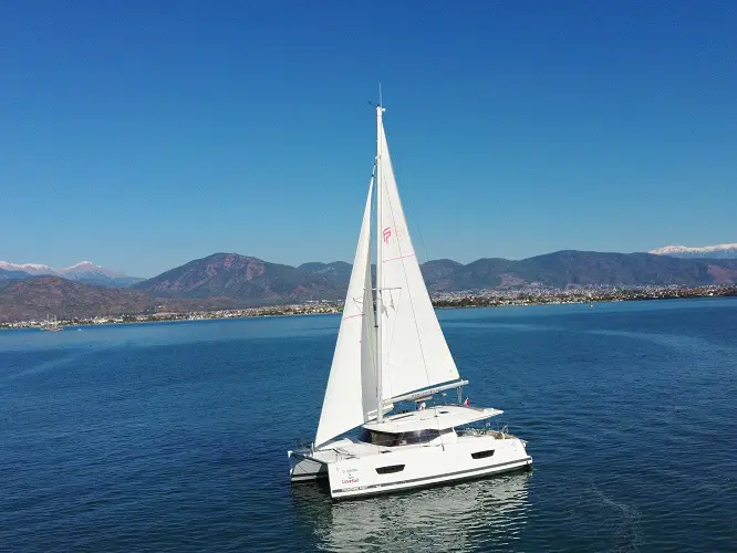 El Camino, Lucia 40
