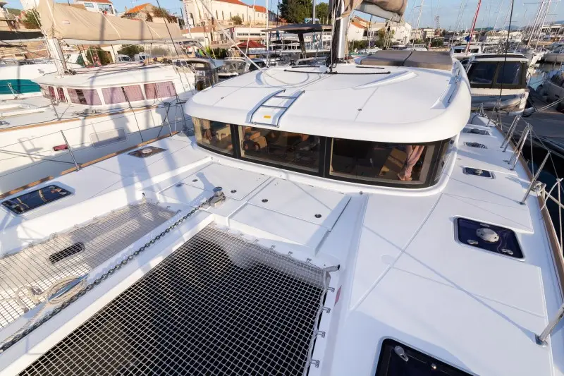 Bob Cat, Lagoon 39