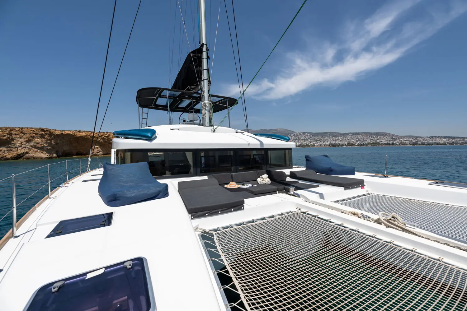 Royal Hearts (A/C - Generator - Refit 2024), photograph 6
