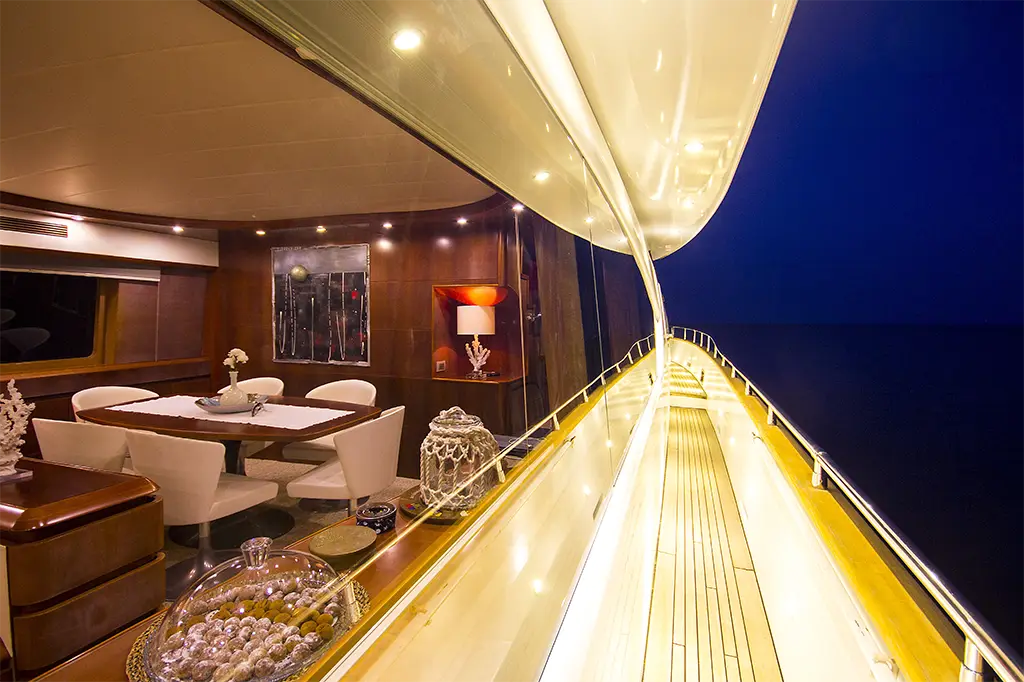 24M Deluxe Maiora Motoryacht, photograph 17