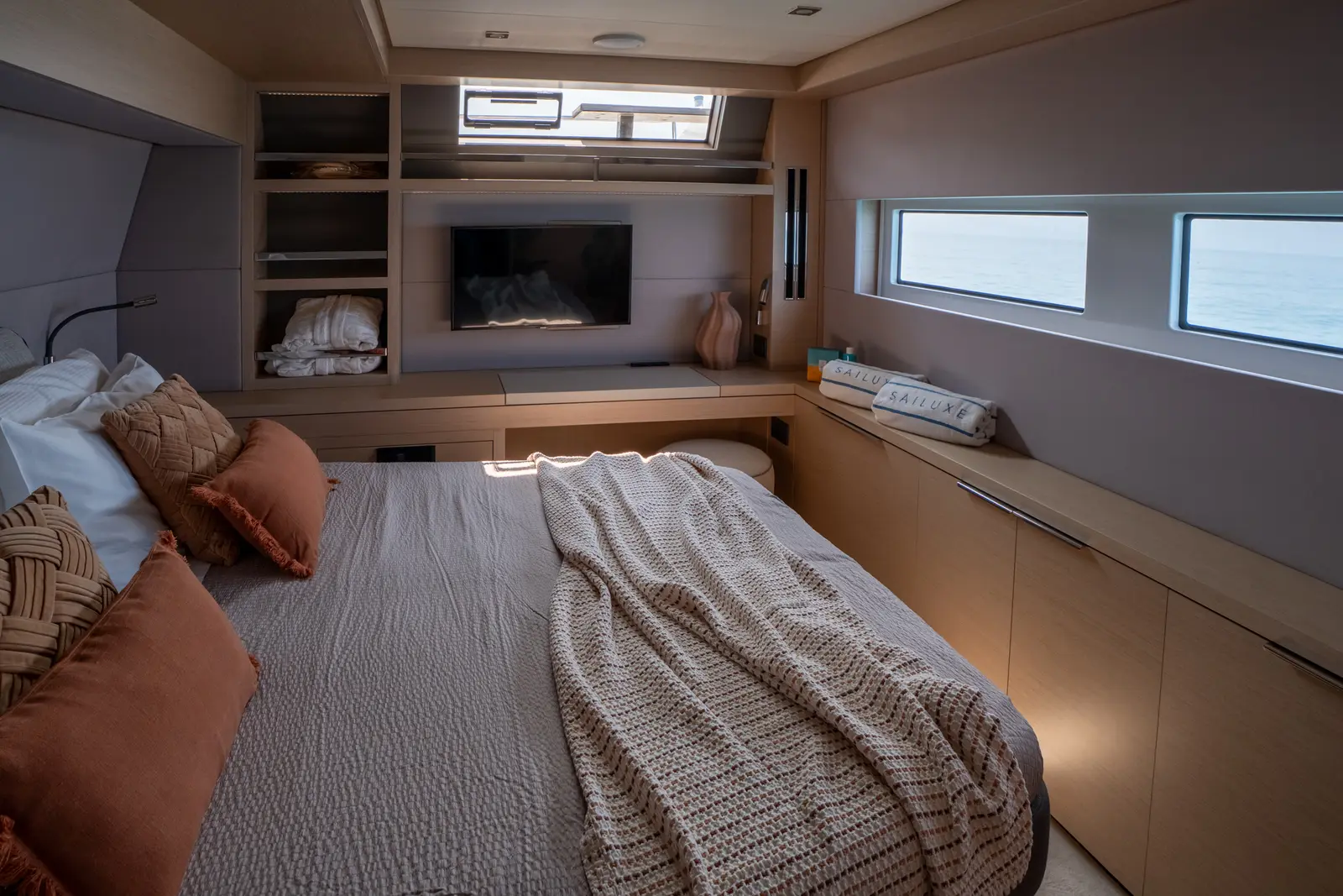 SAILUXE - Strafico, Cabin