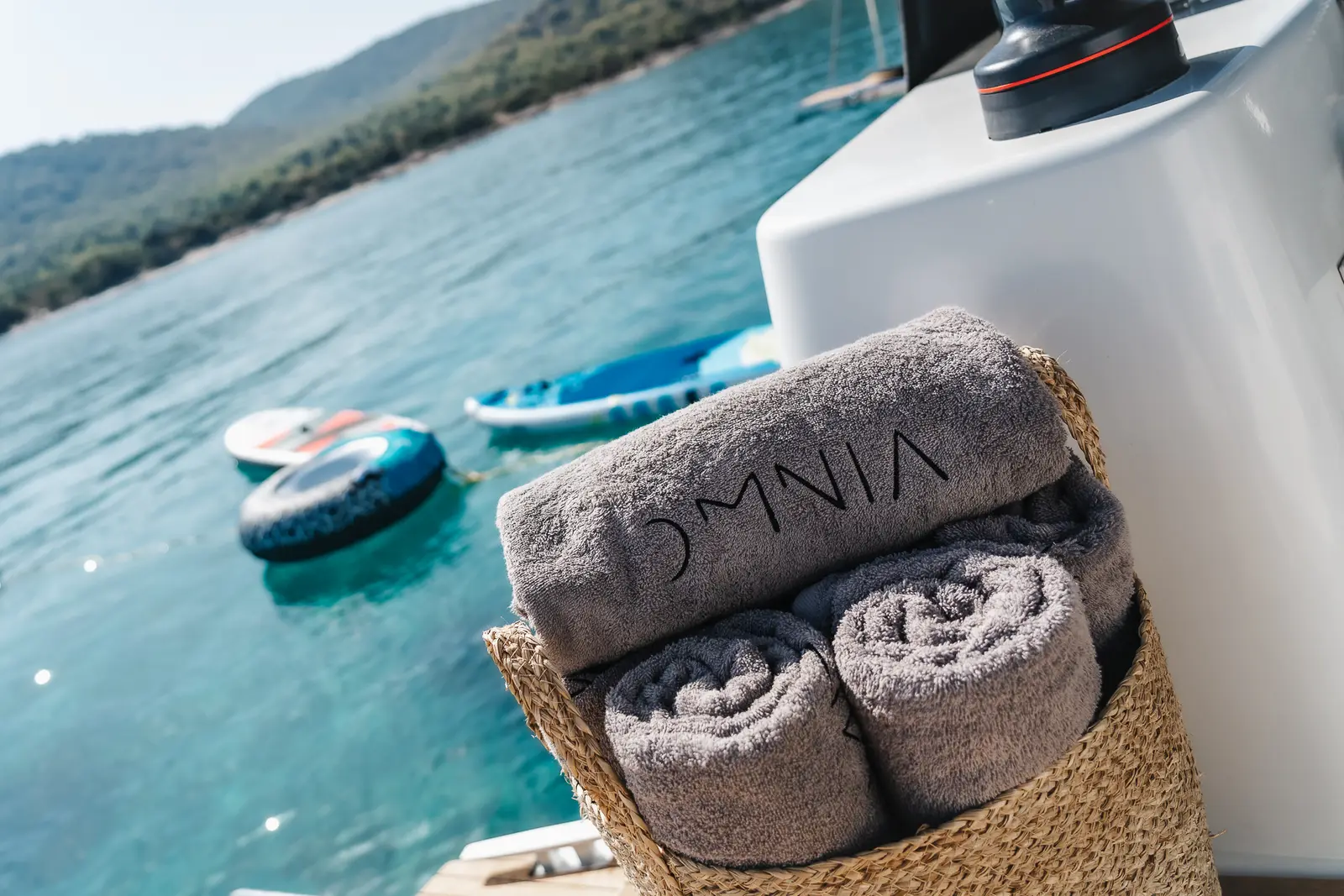 OMNIA , photograph 13