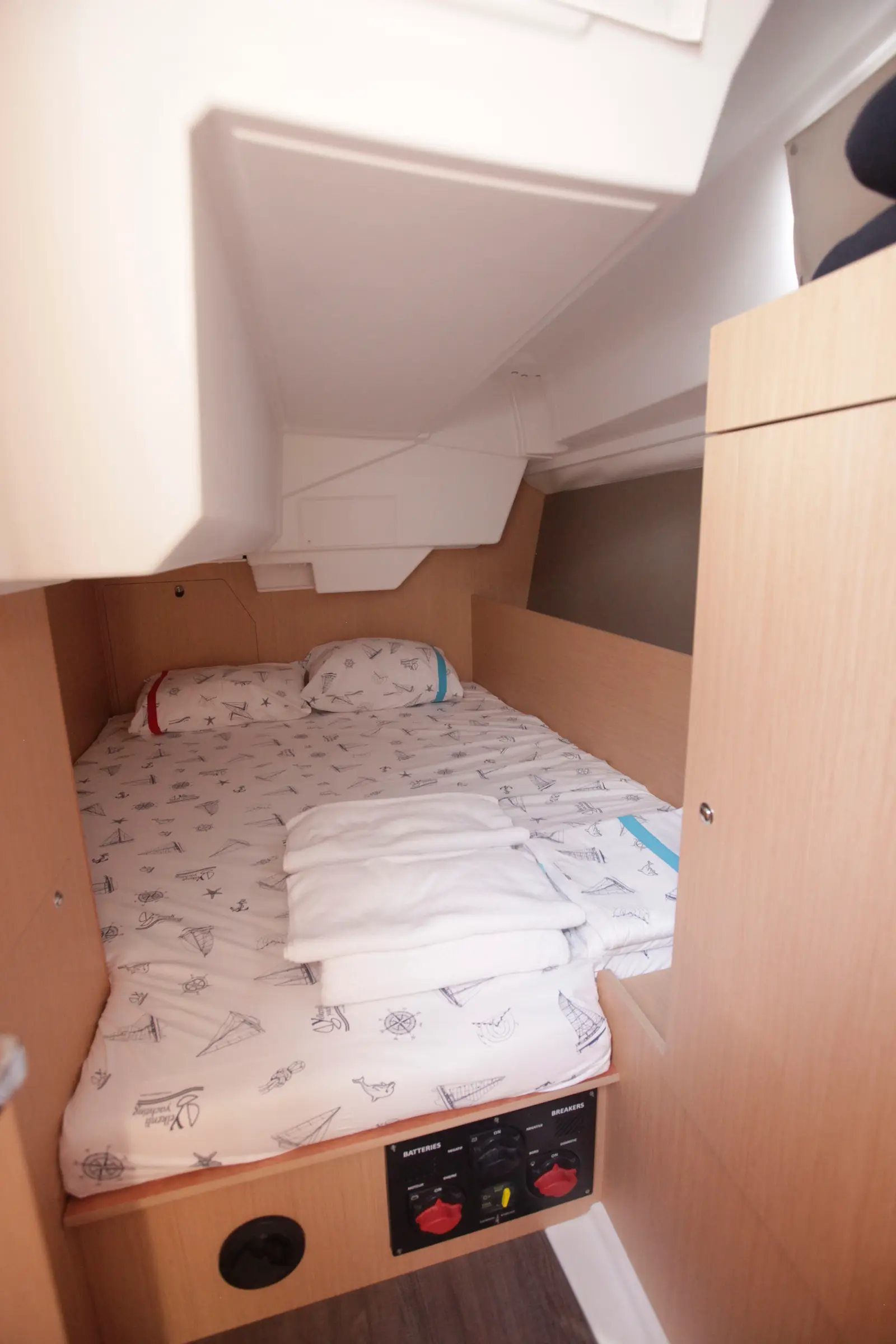 Missy, Aft Cabin (port side)
