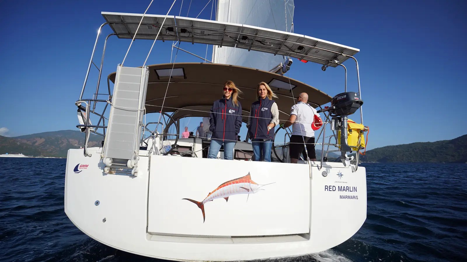 Red Marlin, photograph 9