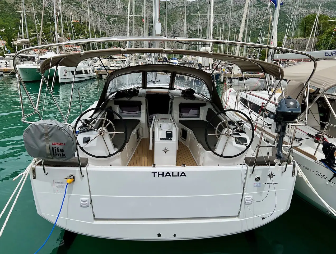 Thalia, photograph 13