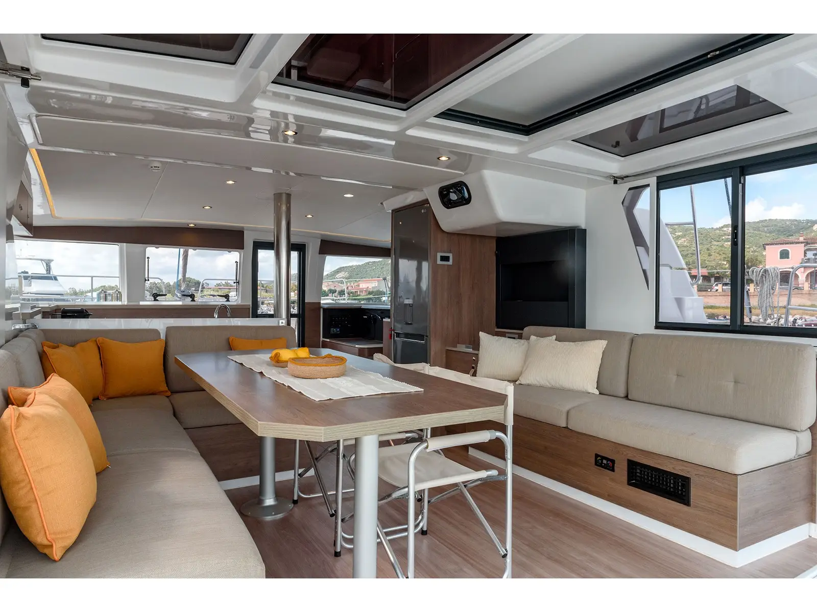 ORSA 5 - A/C, Generator, Water maker , Interior image