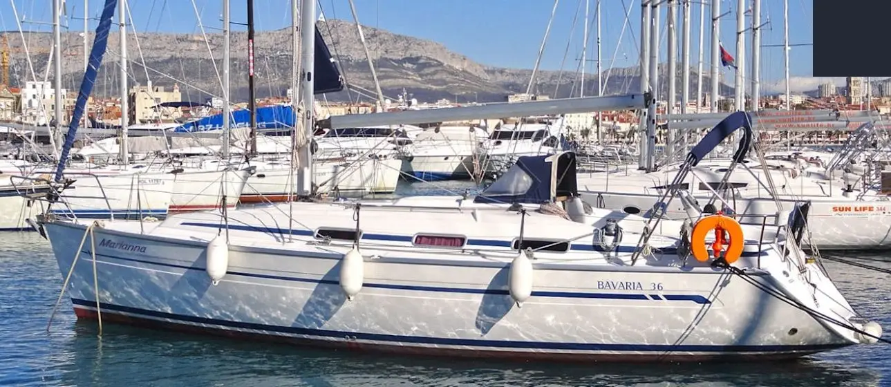 Marianna, Exterior image