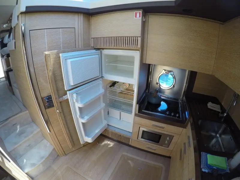 LUMA, Azimut 47 Fly