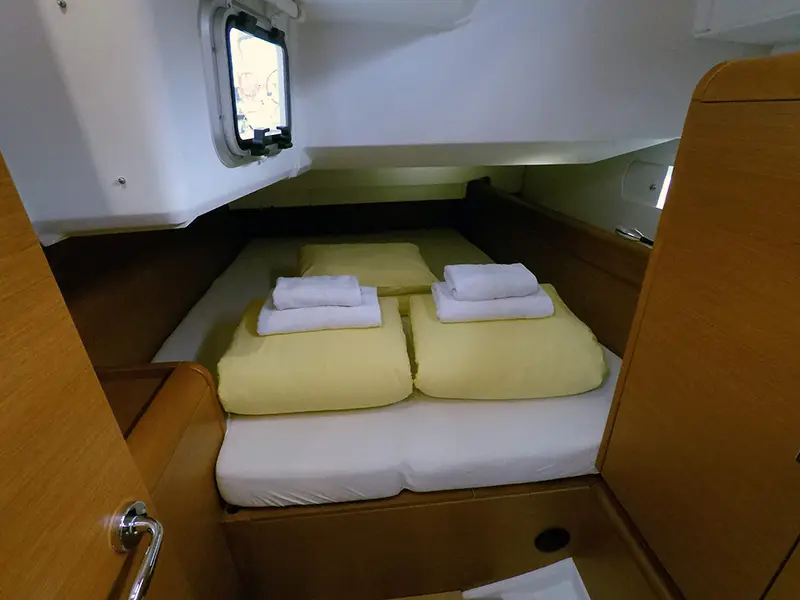 Elissa, Jeanneau Sun Odyssey 449