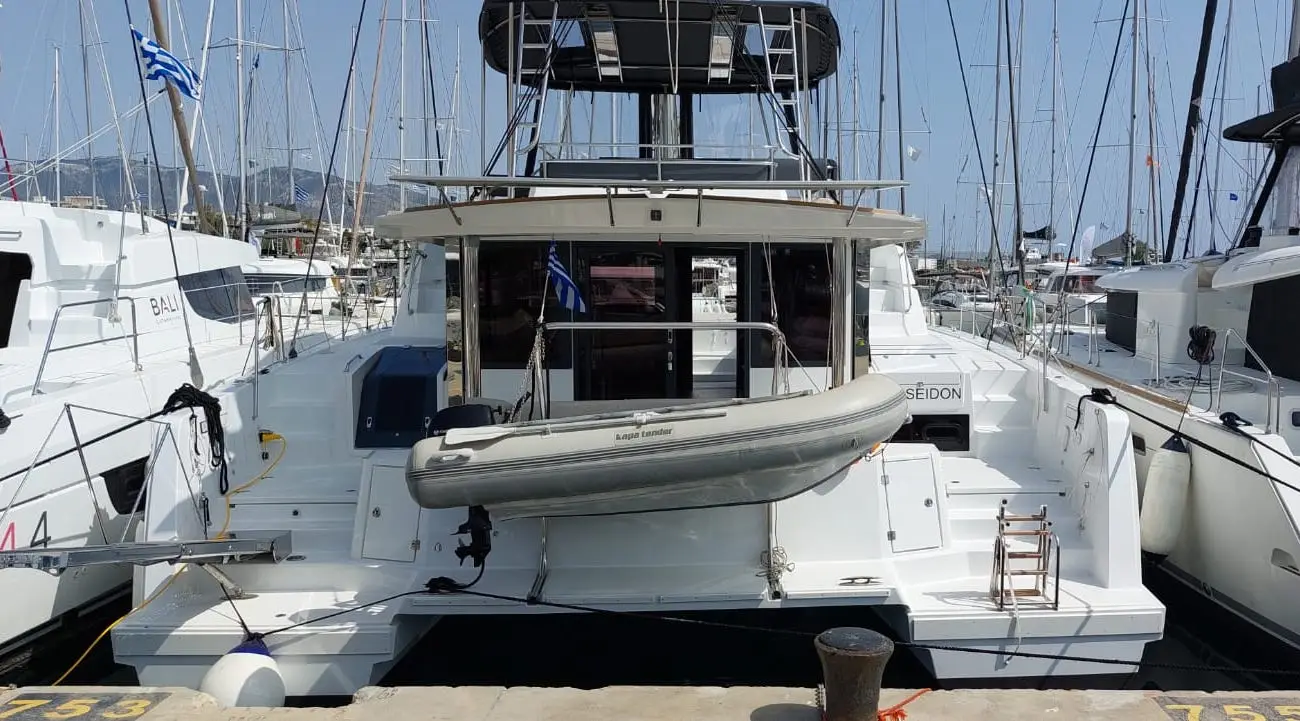 Poseidon, photograph 21