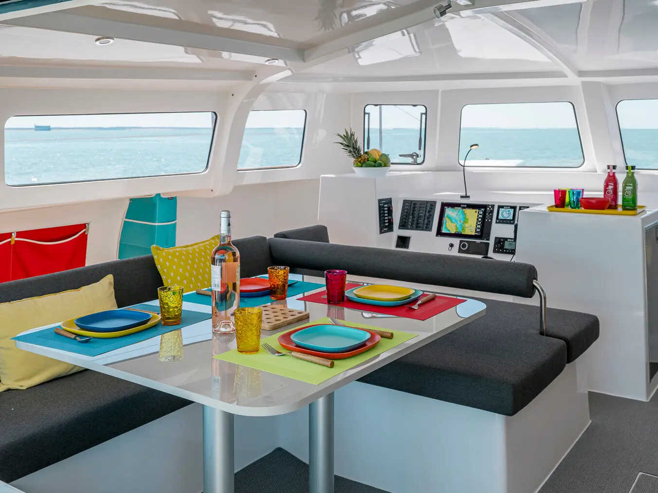 Lungta, Interior image