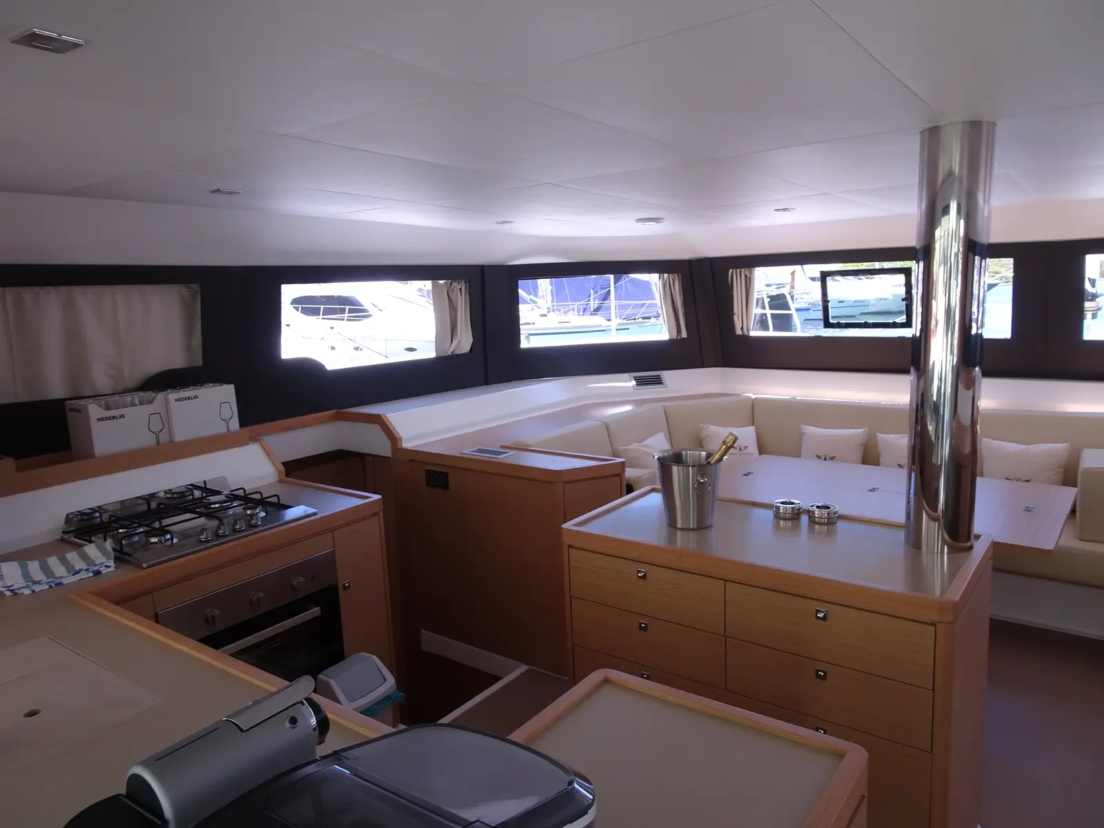 Olga, Interior image