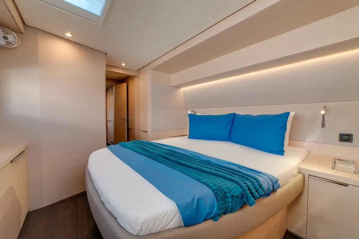 Zeri - FIRST CLASS, photograph 29