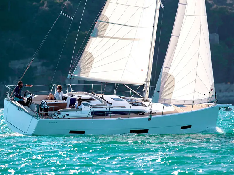 Barone, Dufour 390 Grand Large