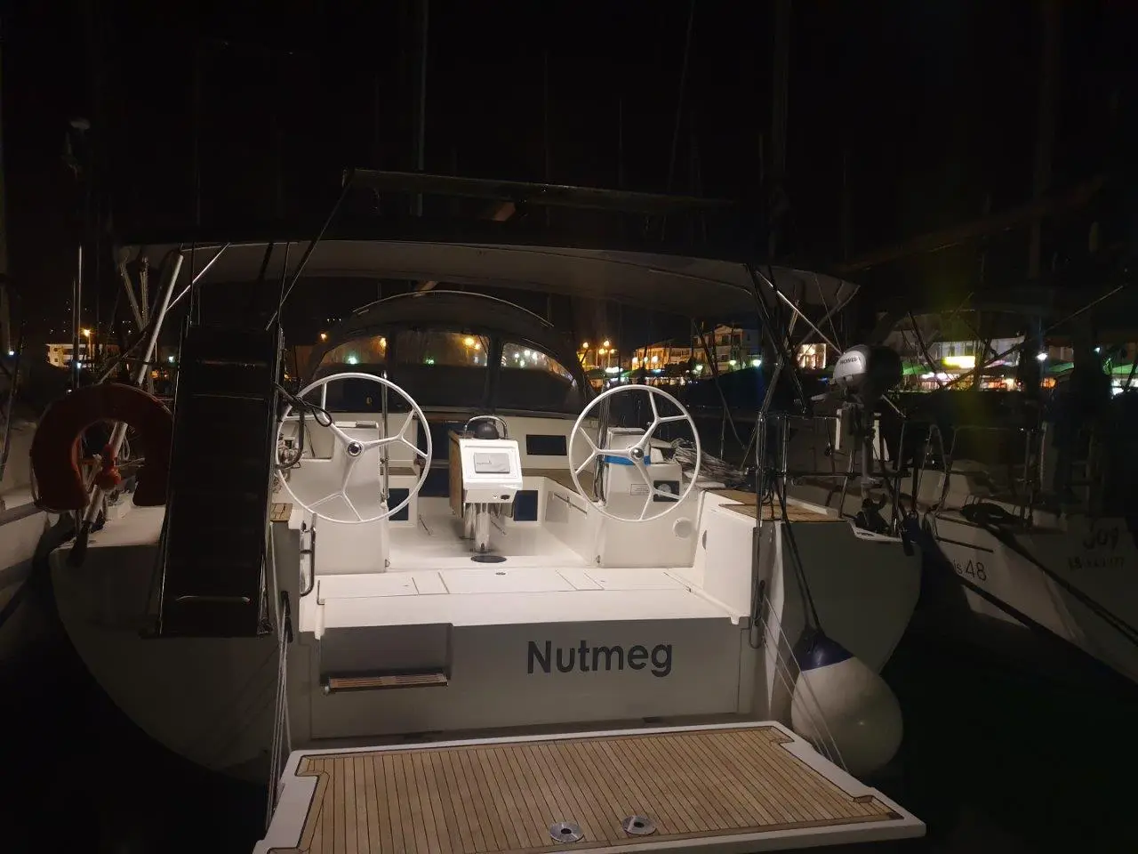 Nutmeg, photograph 6
