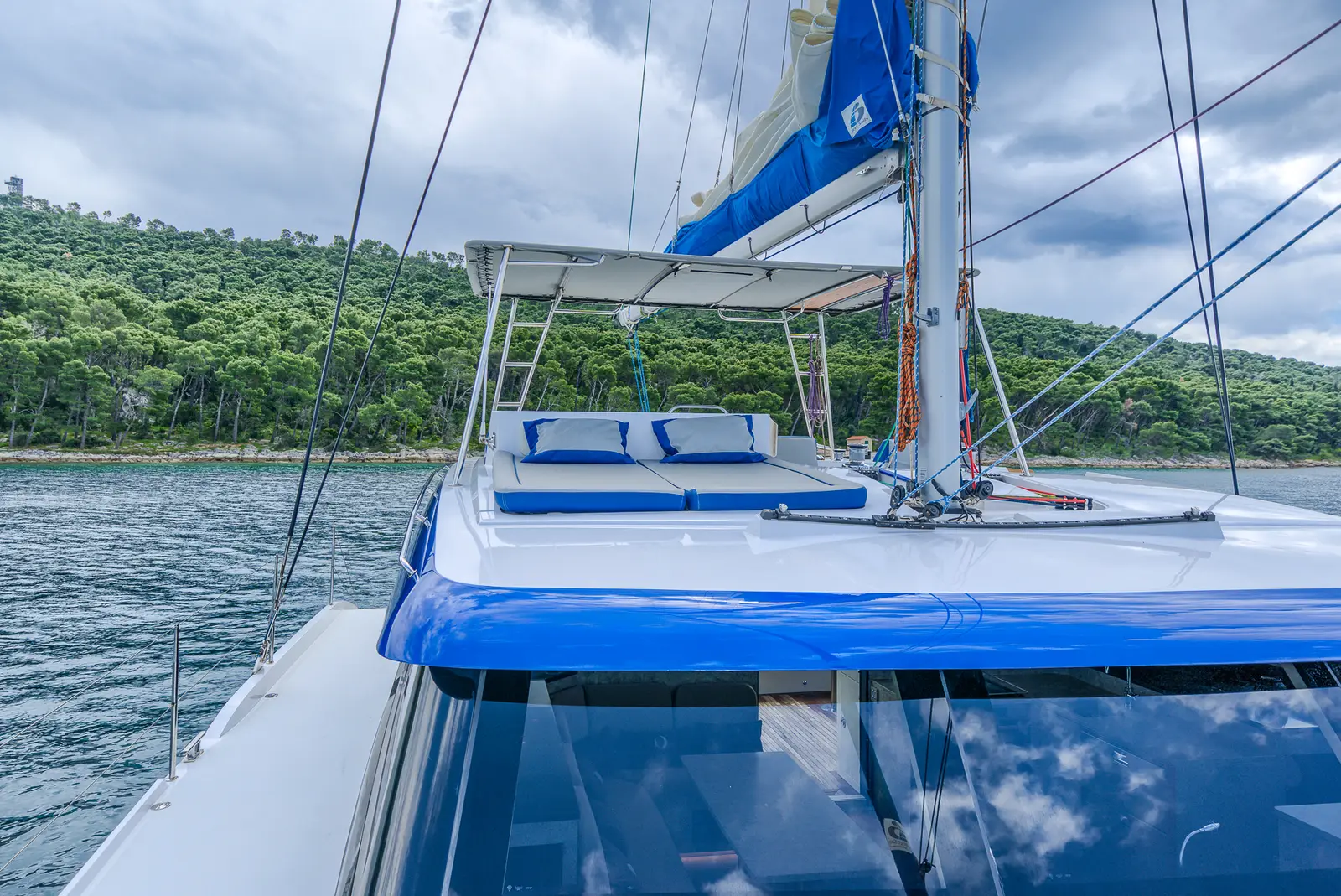 Blue, photograph 11
