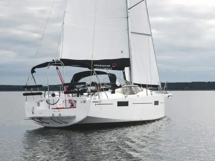 Ptasia Wyspa, Main image