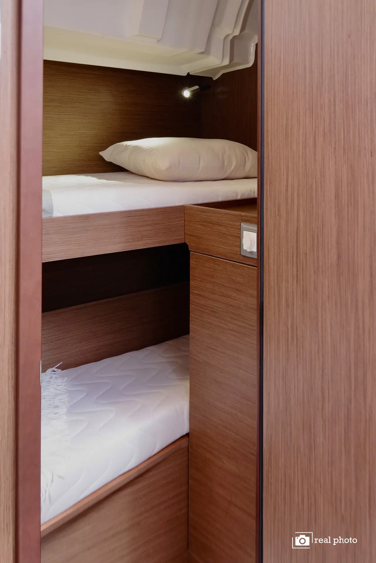 Arianna - Water maker, Solar Panel, photograph 5