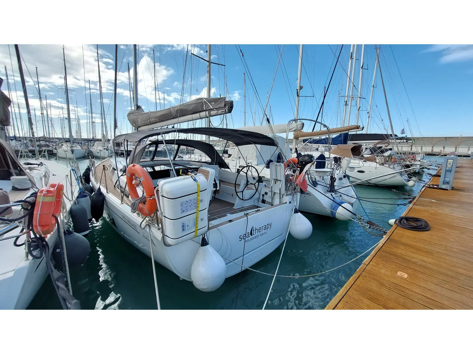 Seatherapy, Main image
