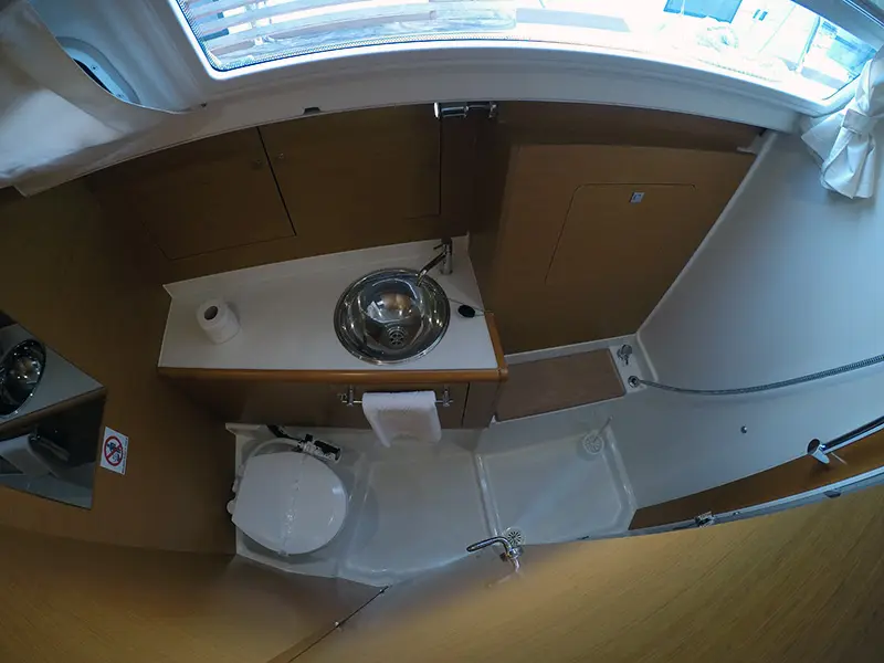 Elissa, Jeanneau Sun Odyssey 449