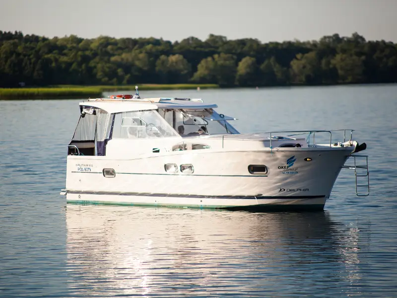 Nautika 1000 VIP, Main image
