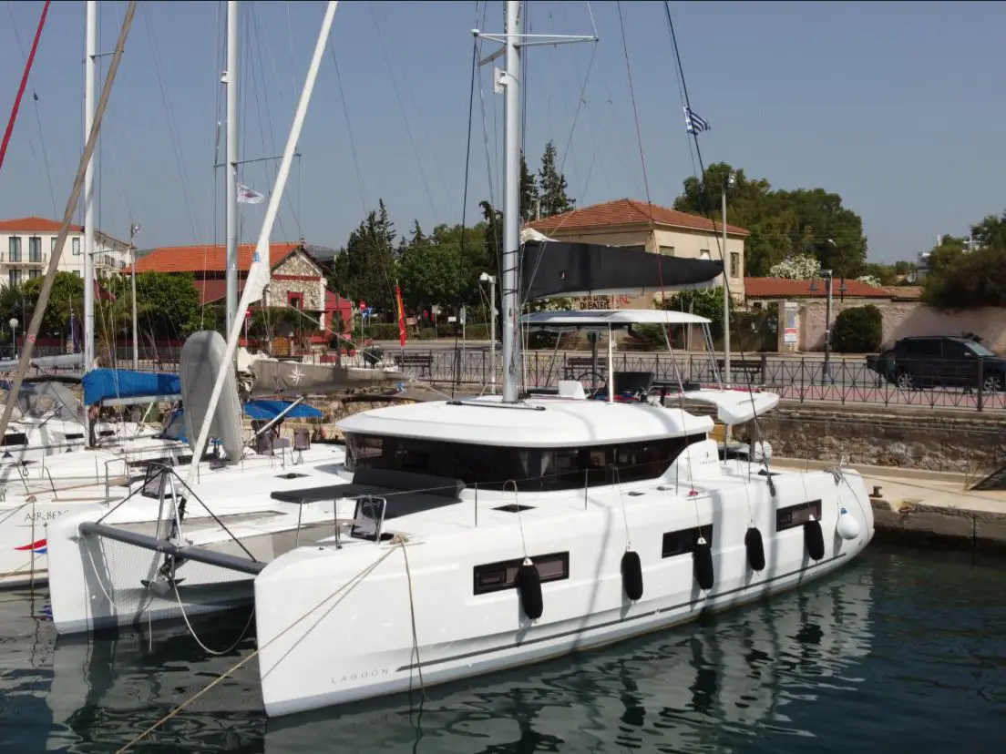Sea Star, Main image