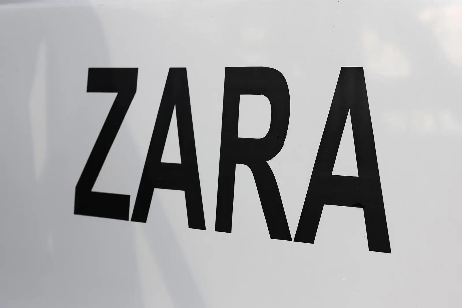 ZARA, photograph 96