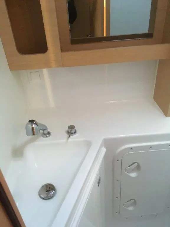 Uiara, Sink