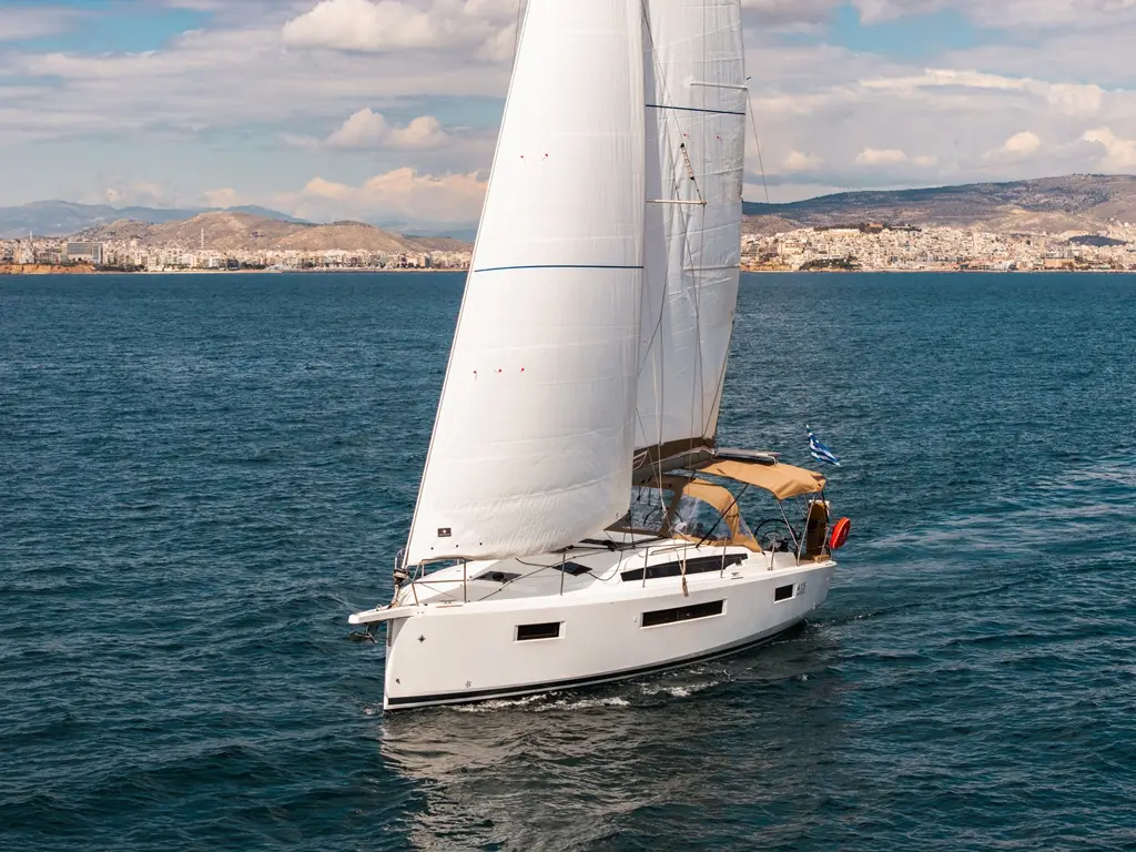 MYRIANA, photograph 5