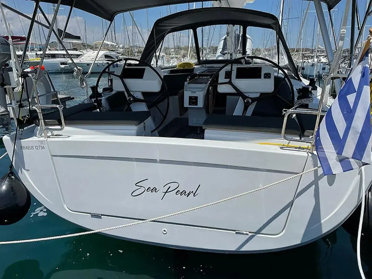 Sea Pearl, Main image