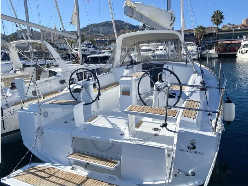 Maximus, Oceanis 38.1