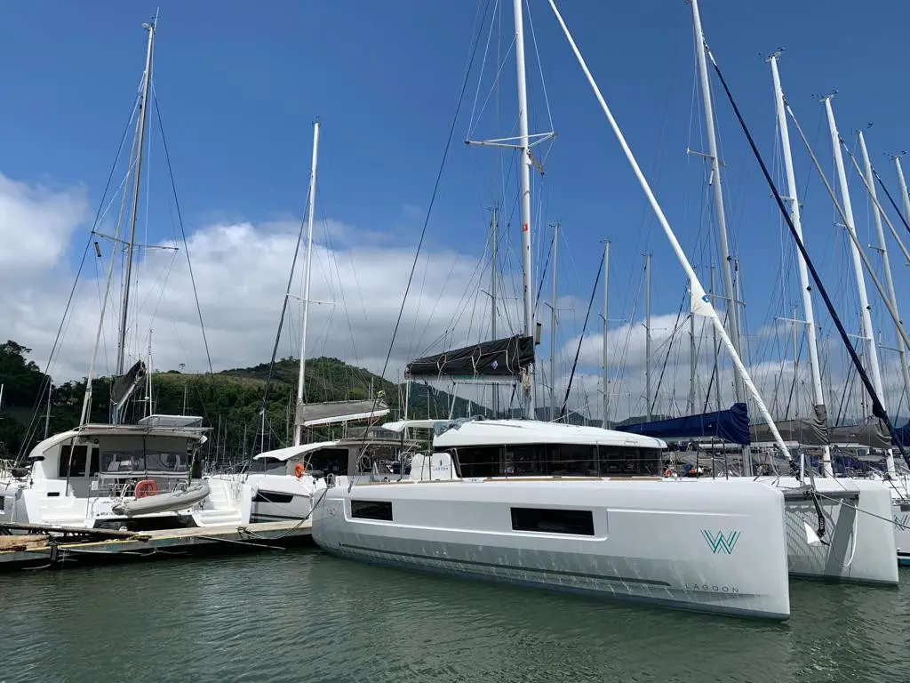 BALACOBACO, Lagoon 40
