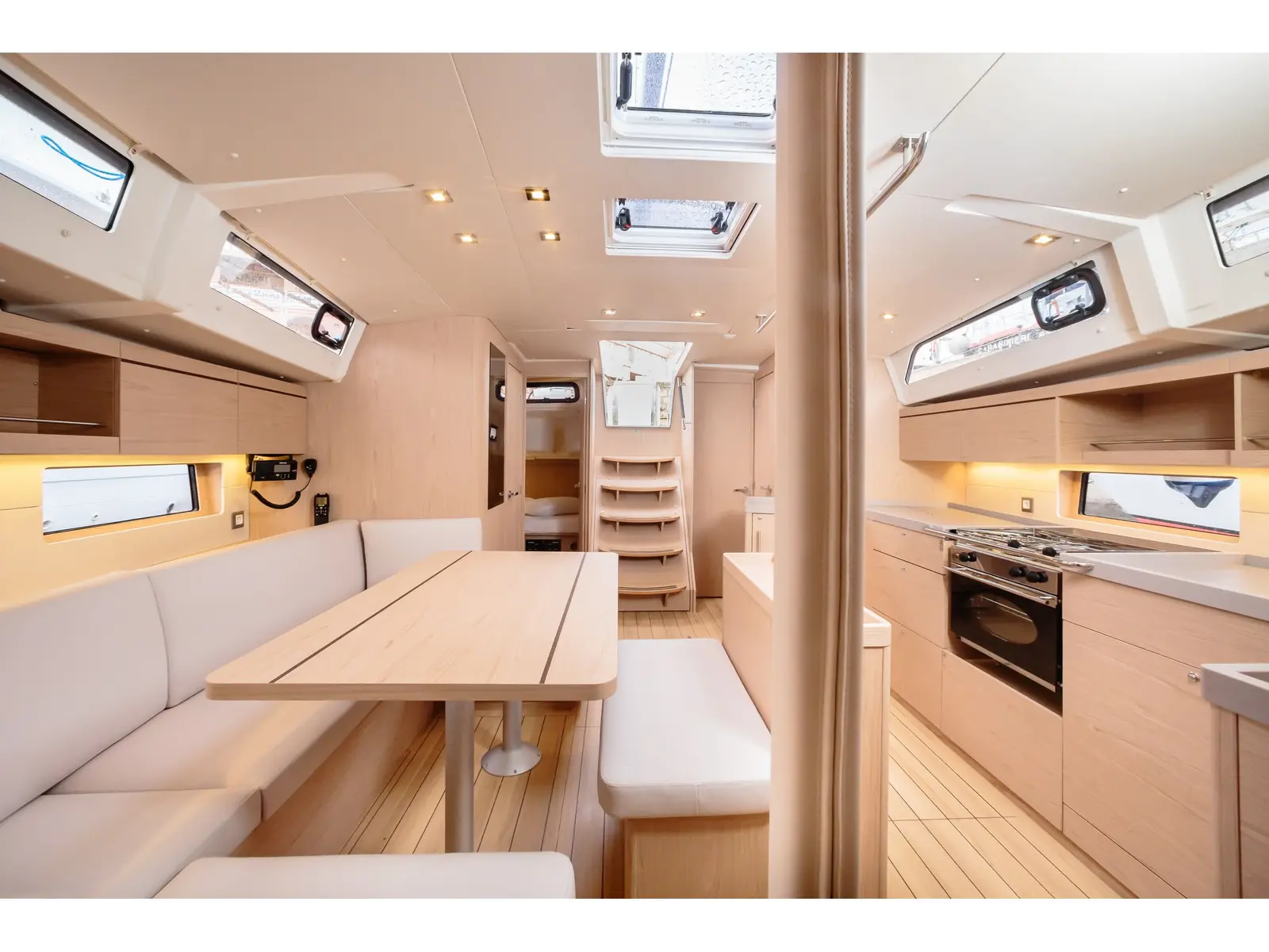 Alke - Standard line, Interior image