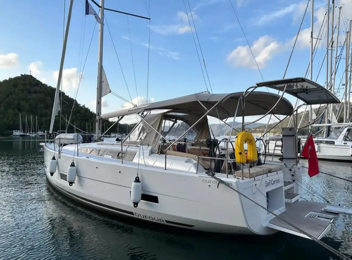 Sail Corvus, photograph 9