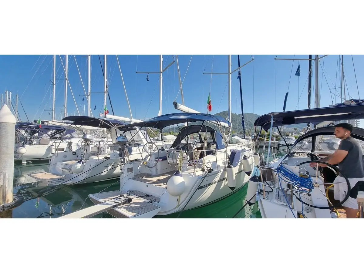 Menkar, Bavaria Cruiser 37