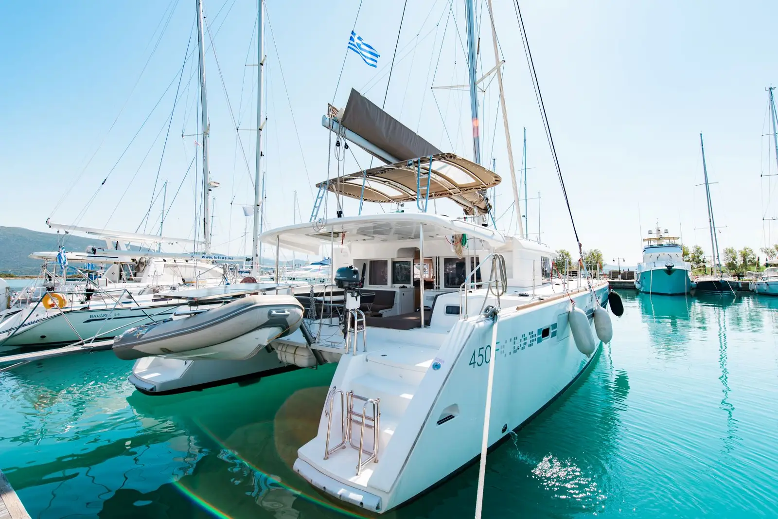 Athina (Pax 12), photograph 3