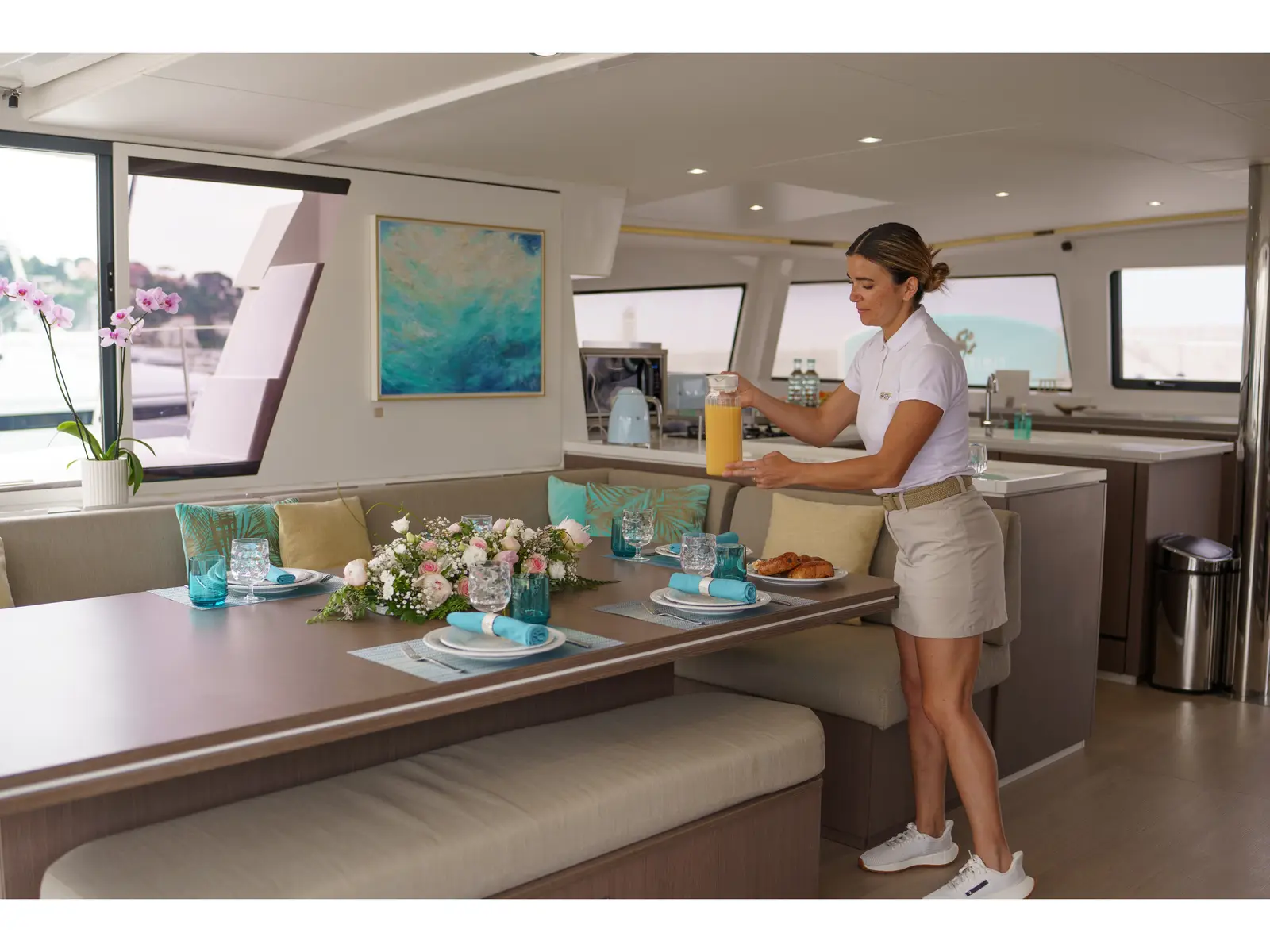 Signature Concept, Interior image