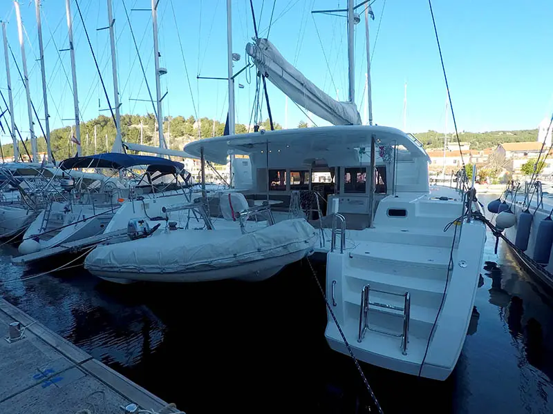 Saelma, Lagoon 450 F