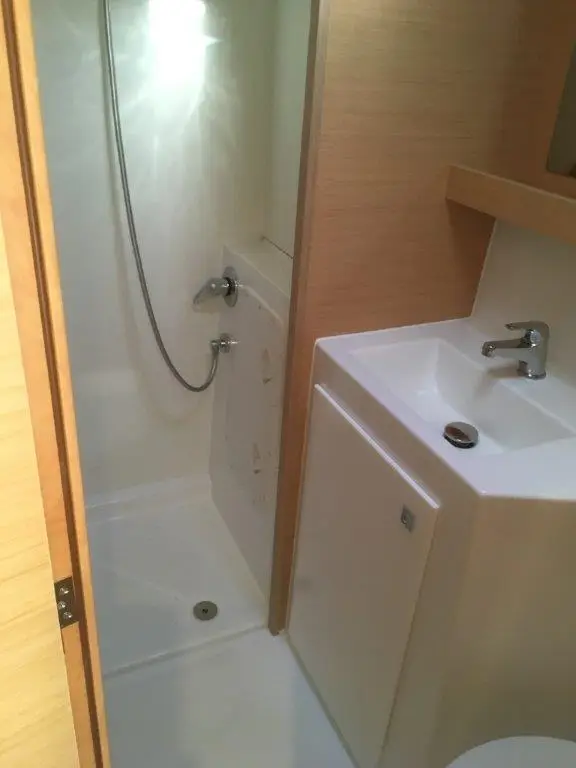 Uiara, Shower
